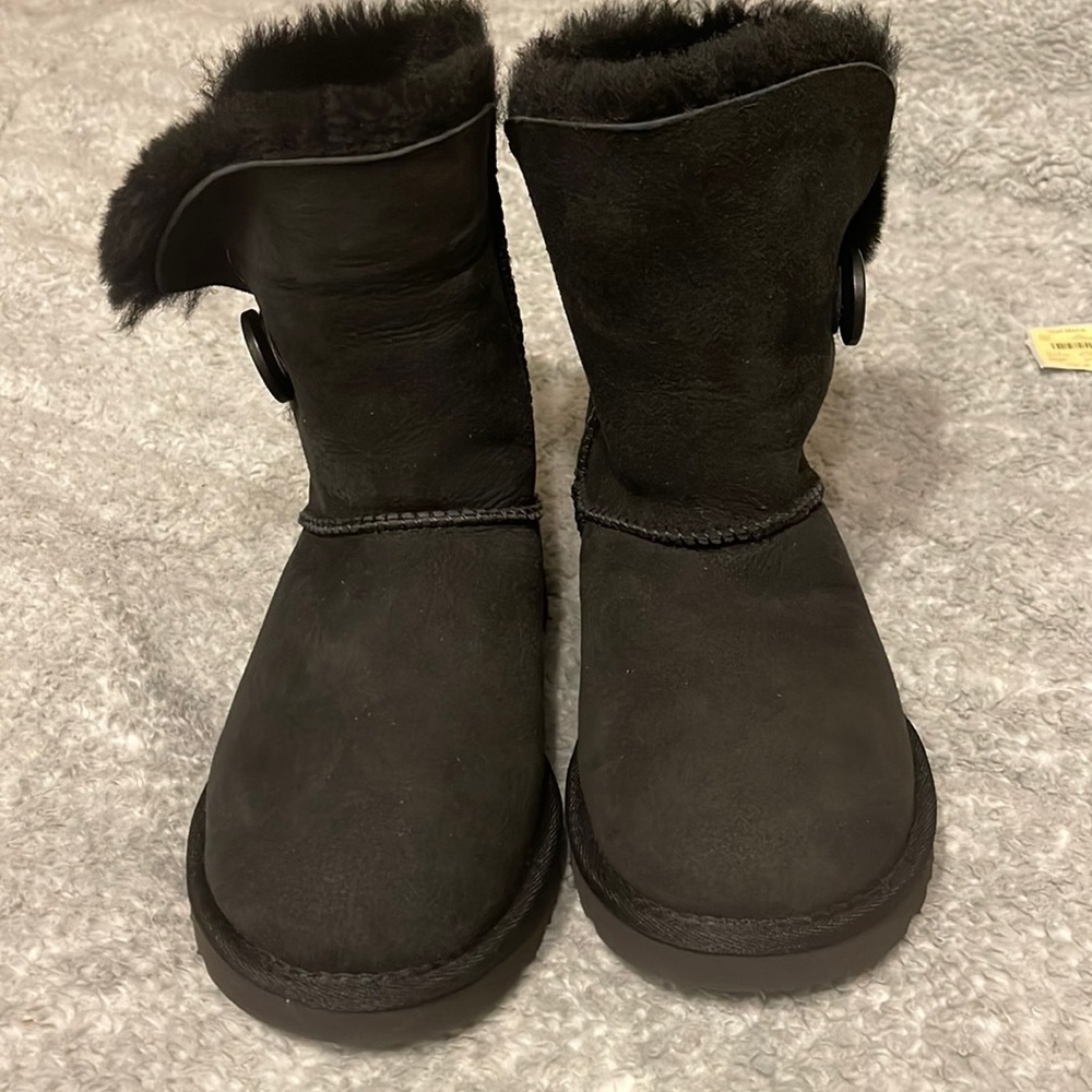 Ugg booth black